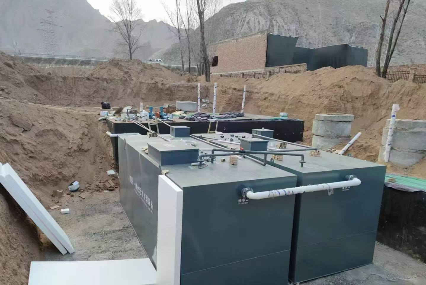 东区一体化污水处理设备